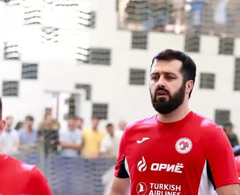 Ситораҳои футбол ва шоу-бизнес ба «МегаФон Football Day» омодагӣ мебинанд Ситораҳои футбол ва шоу-бизнес ба «МегаФон Football Day» омодагӣ мебинанд