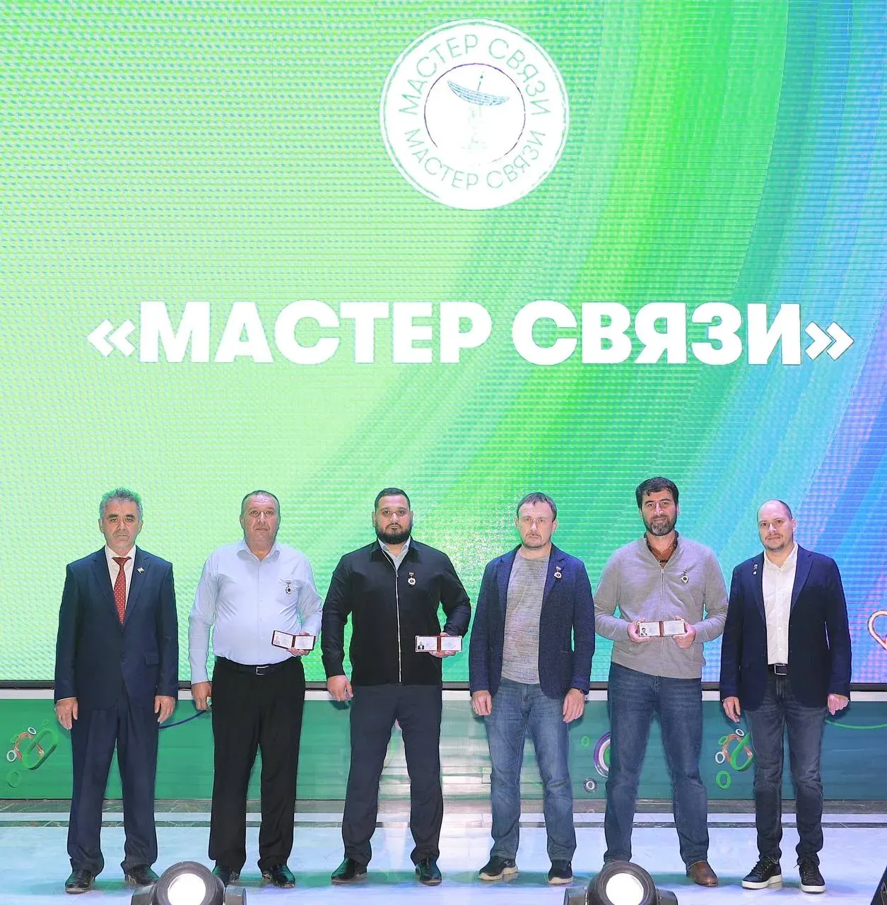 Кормандони ширкати “МегаФон Тоҷикистон” “Устодони алоқа” эътироф гардиданд Кормандони ширкати “МегаФон Тоҷикистон” “Устодони алоқа” эътироф гардиданд