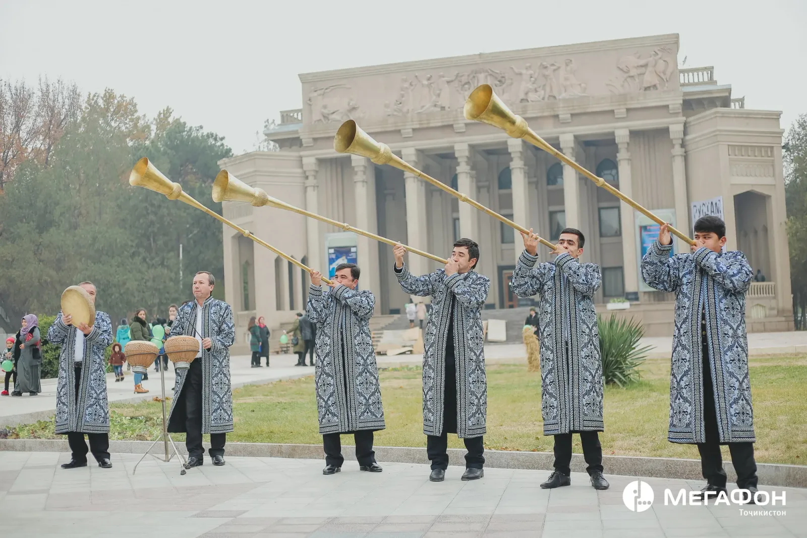 Рамзи нави муҳаббат ба шаҳри Хуҷанд аз “МегаФон Тоҷикистон” Рамзи нави муҳаббат ба шаҳри Хуҷанд аз “МегаФон Тоҷикистон”